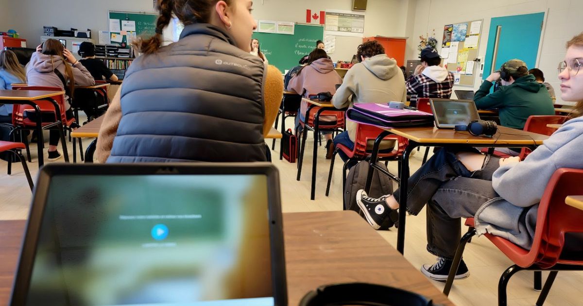 Des classes de la Cité des Jeunes A.-M.-Sormany accueillent les intervenantes du projet XOX.