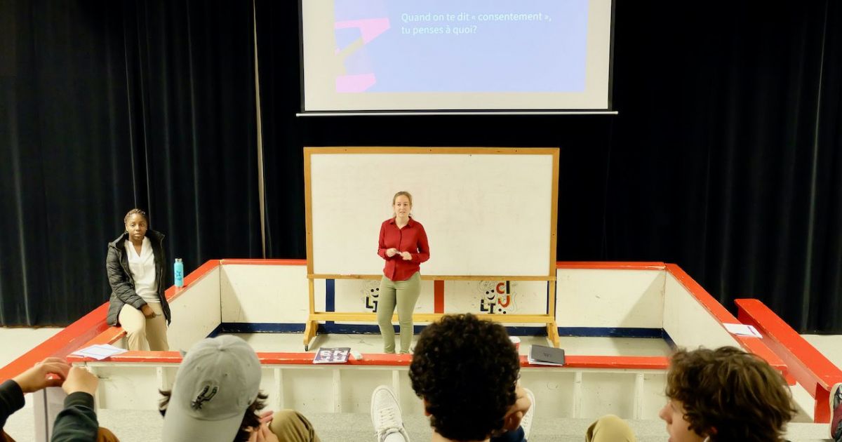 Atelier sur le consentement offert par la FJFNB, en collaboration avec le Regroupement féministe du NB.